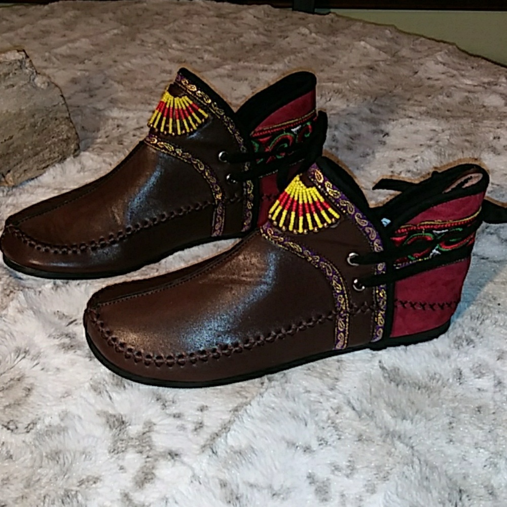 Beaded & embroidered moccasins